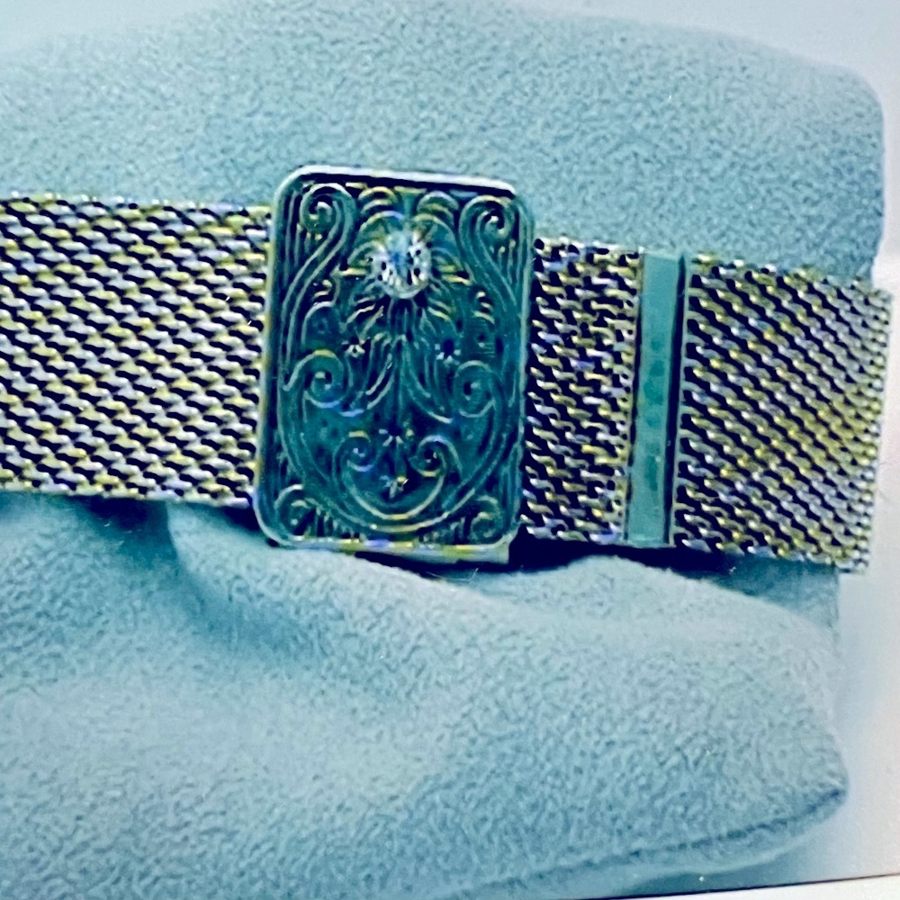Mesh Gold Filled antiqued scroll closure with synthetic stone